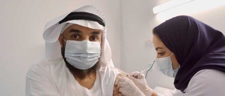 السعودية تعلق جميع الرحلات الجوية للمسافرين