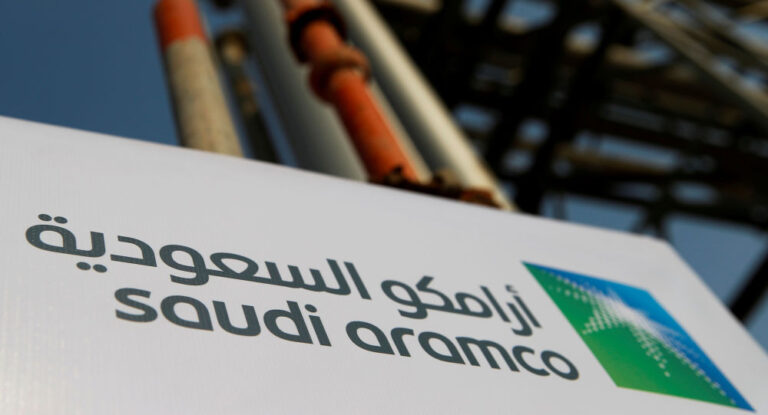 السعودية تعتزم بيع أصول أرامكو بـ10 مليارات دولار