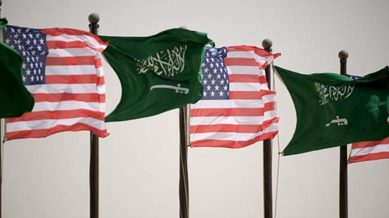 باحثون: الإدارات الأمريكية تستغل الفشل السعودي للابتزاز المالي