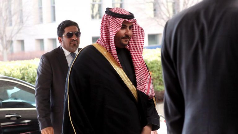 إحباط سعودي من التعامل الأمريكي مع زيارة خالد بن سلمان لواشنطن