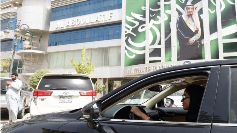 تضاعف معدلات التحرش في السعودية بفعل انحلال حفلات الترفيه