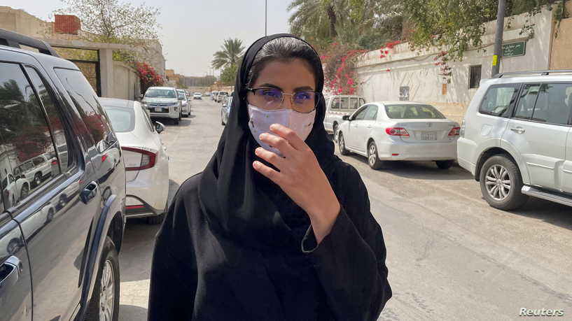 How a Saudi woman’s iPhone revealed hacking around the world