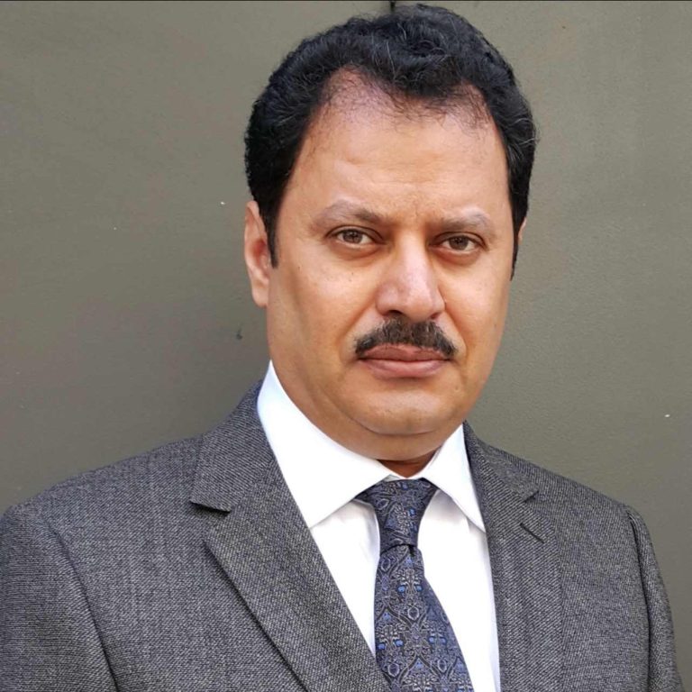 المرتزق عبدالعزيز الخميس ينتقد “تردد” آل سعود في التطبيع العلني مع إسرائيل