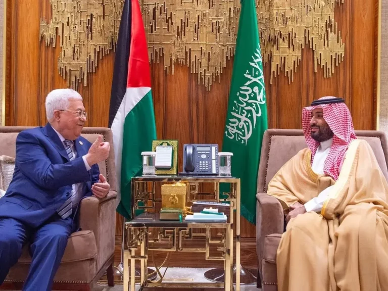 الانكفاء عن قضية فلسطين.. تراجع إقليمي مستمر لمكانة السعودية