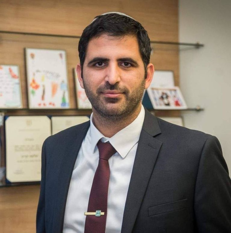 طقوس تلموية يهودية في قلب الرياض في أحدث صيحات التطبيع