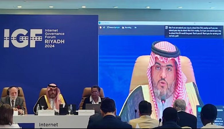 النّفاق الرقمي في السعودية.. خفايا الواجهة الخادعة لحماية حقوق الإنسان