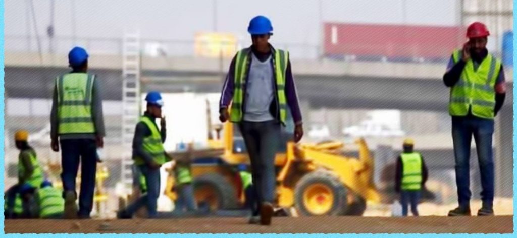الغارديان: العمال المهاجرون يعانون من مأساة في السعودية