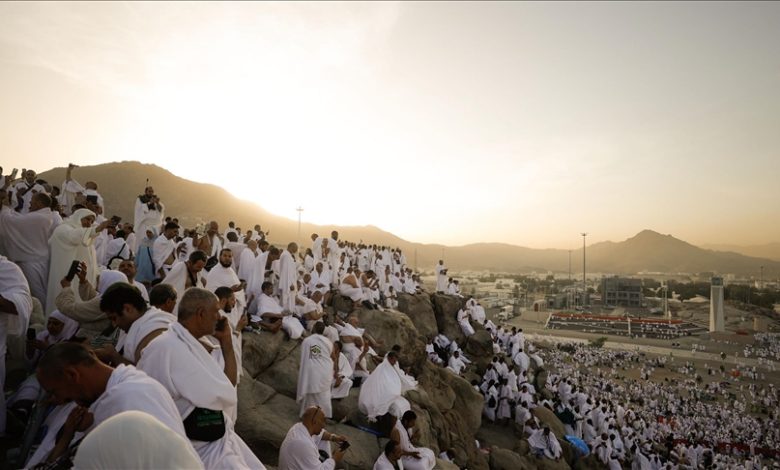 مواسم الحج والعمرة تتحول إلى ساحة أمنية لملاحقة المعارضين في السعودية