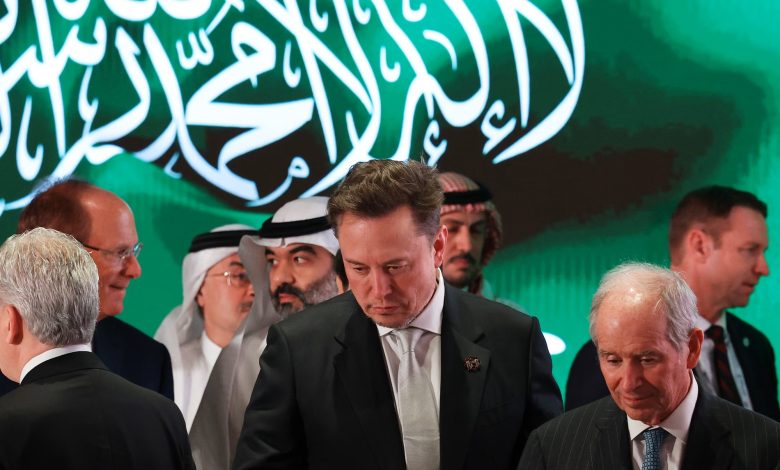 تويتر كذراع نفوذ سعودي… من وادي السيليكون إلى زنازين الرأي