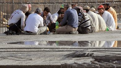 نظام الكفالة و"عبودية القرن": تناقضات التنمية السعودية تحت المجهر