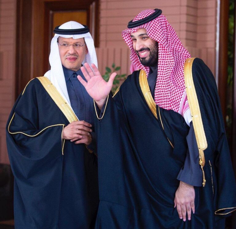 محمد بن سلمان يعيد خلط أوراق حكومته بعد إخفاقات التعدين والصناعات العسكرية