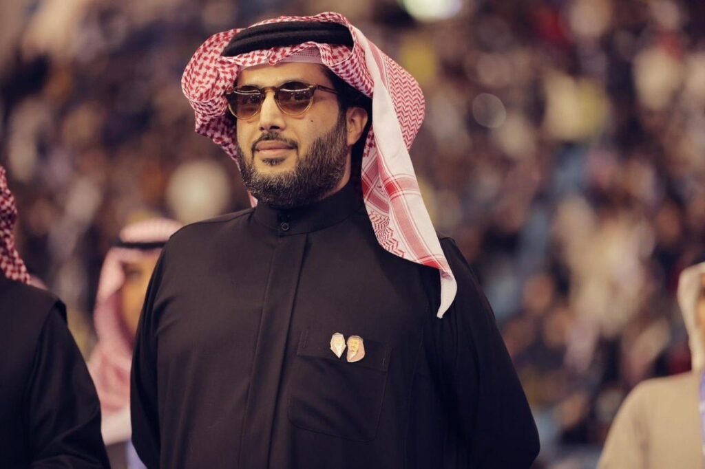 بلاغ إلى هيئة الرقابة ومكافحة الفساد للتحقيق مع تركي آل الشيخ